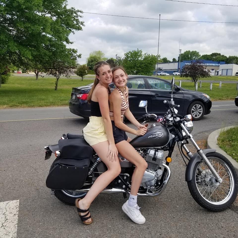 3BEA637D-DF68-4BFE-BB16-82DDDAD3596D_1_105_c