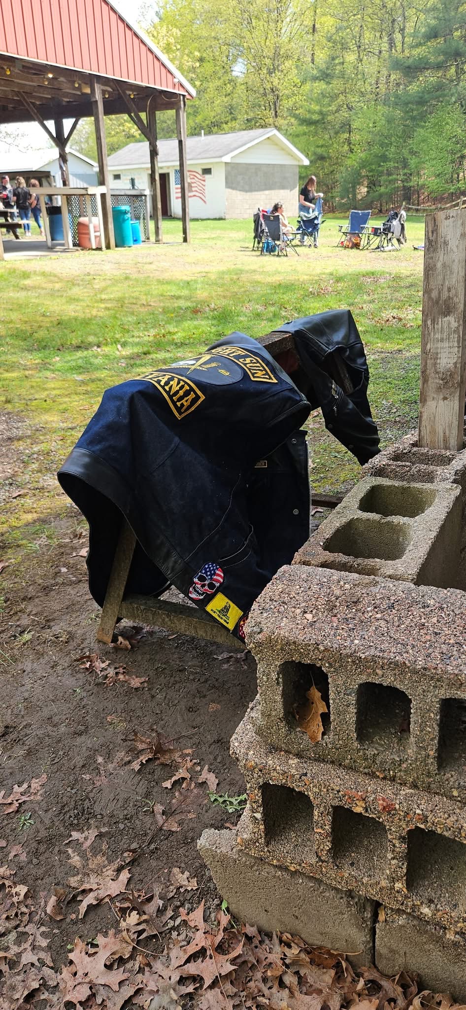 5610BF7F-9561-4F76-B15F-F1D0293498E4