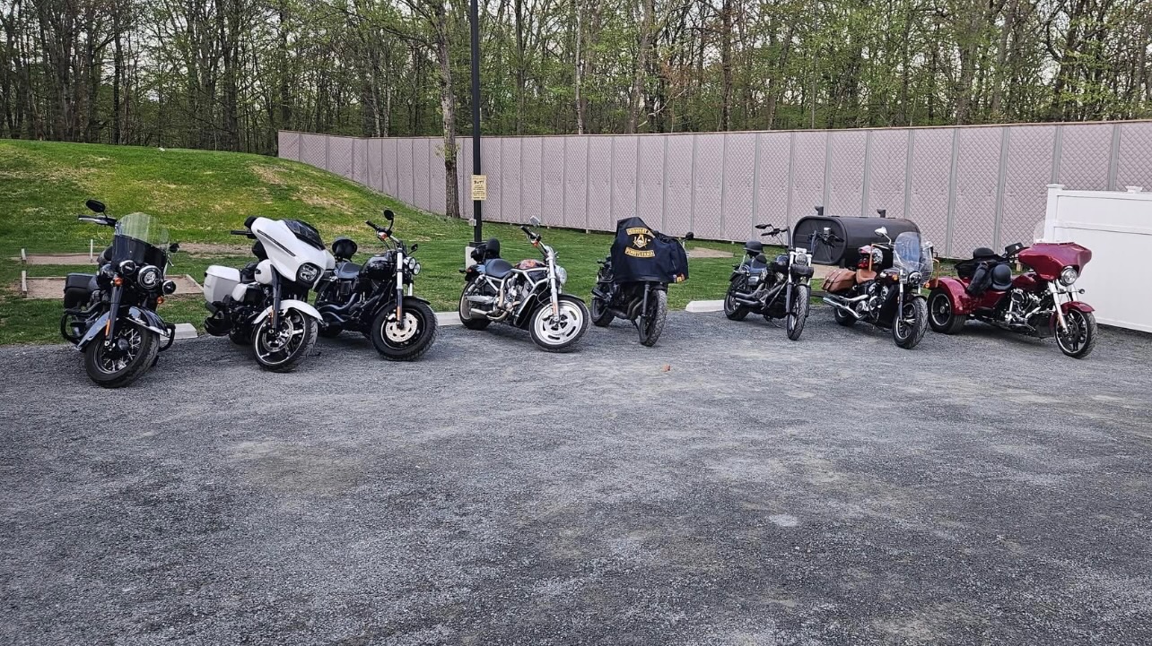 D3B447C8-BE45-47D6-A33B-25EF53A64231