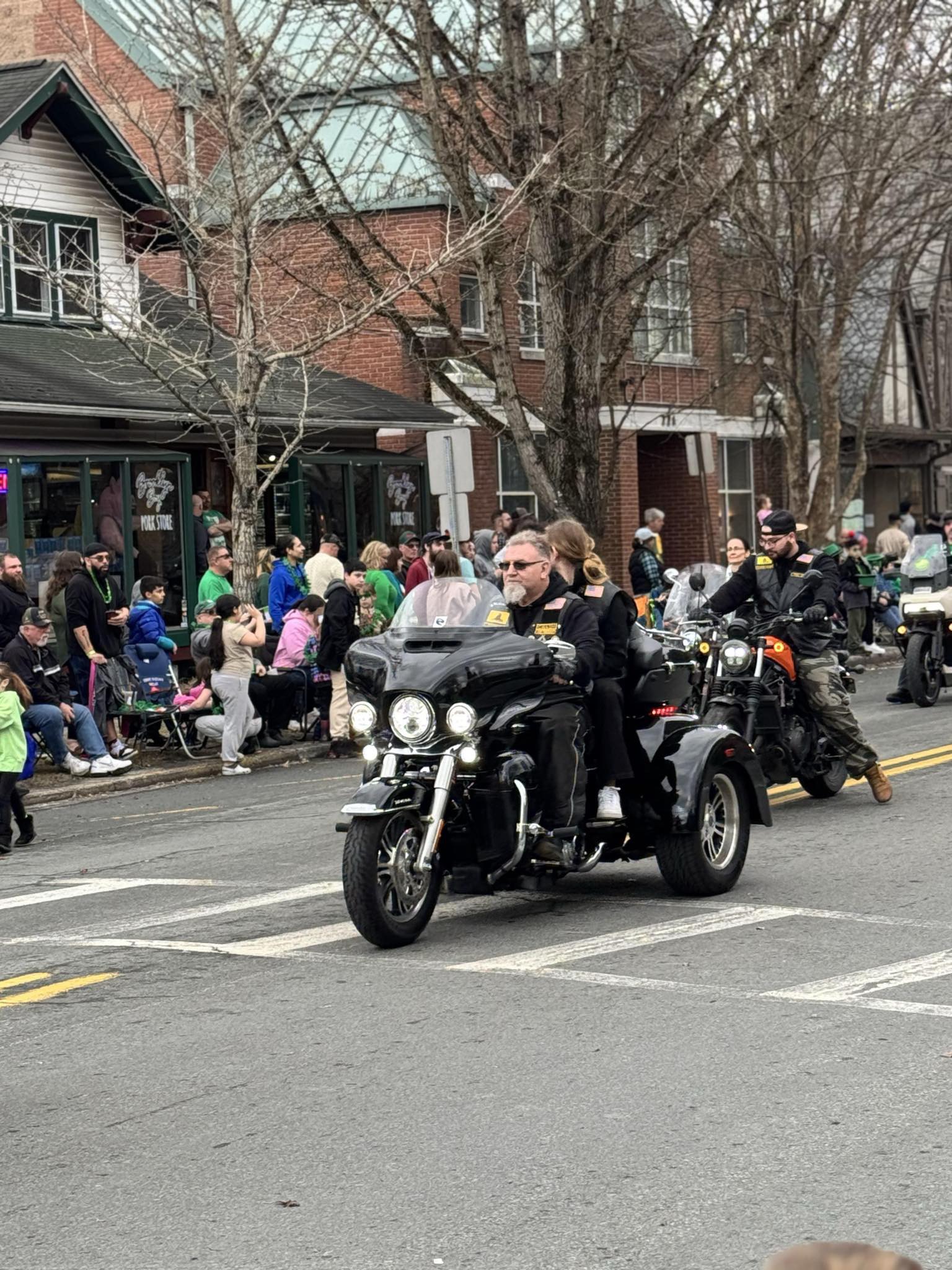 EA01A61F-AB35-4809-95B7-AD562BFFFE4C